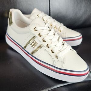 Tommy Hilfiger "FENTII" White Sneakers with Gold Accents Sz5.5M(7.5W).